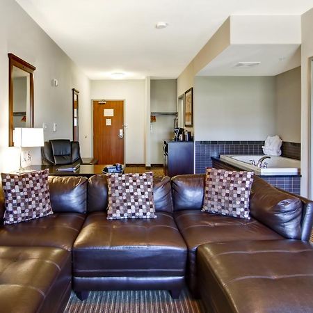 Canalta Hotel Tisdale Esterno foto