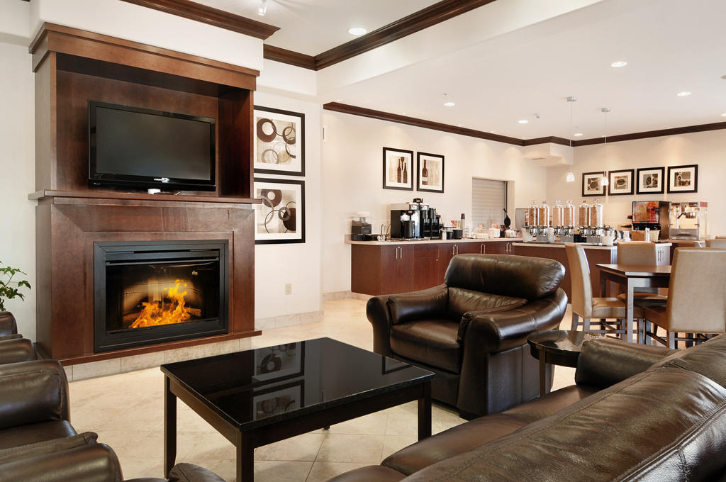 Canalta Hotel Tisdale Esterno foto