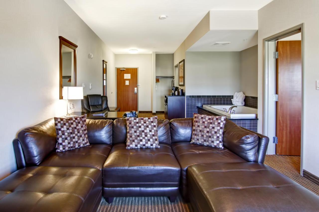 Canalta Hotel Tisdale Esterno foto